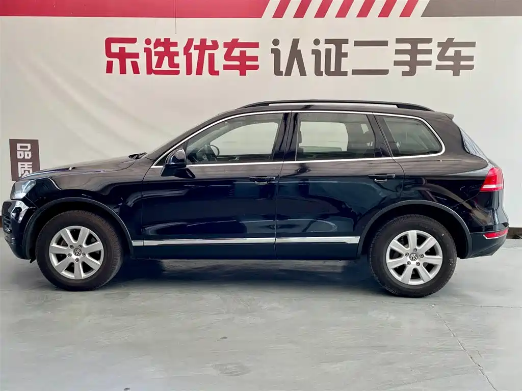 Volkswagen Touareg 2011 3.0TSI Standard фото 3