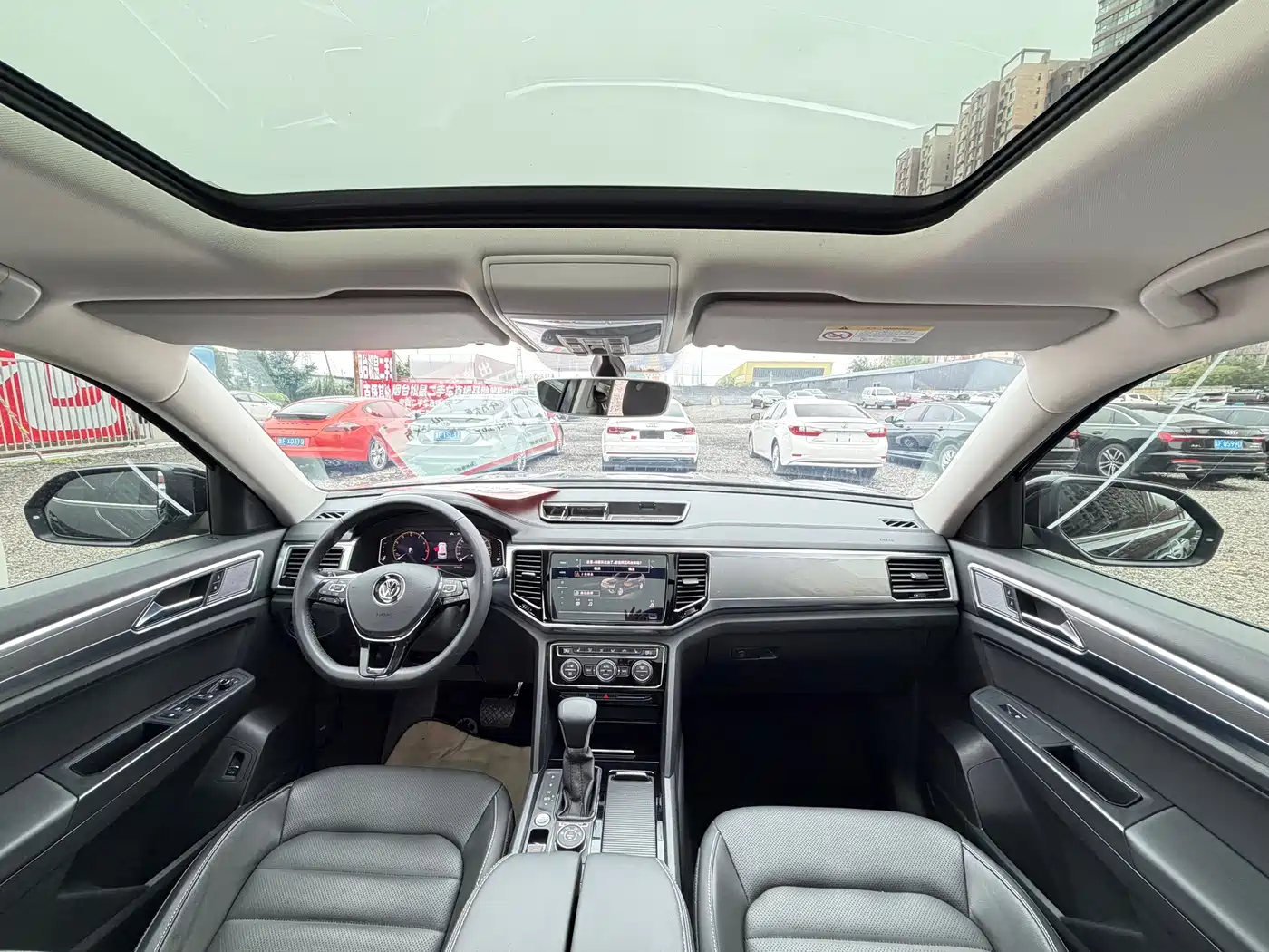 Volkswagen Teramont 2020 380TSI 4WD Luxury Edition China VI фото 9