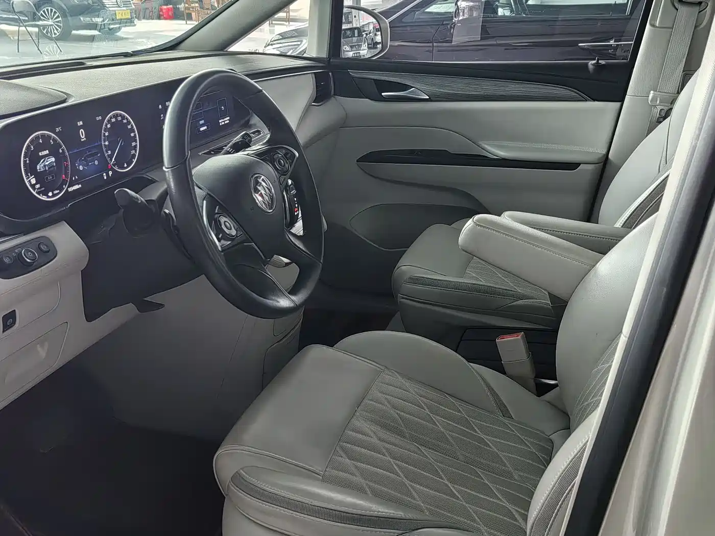 Buick GL8 2023 ES Landmaster 653T Smart Luxury Version фото 6