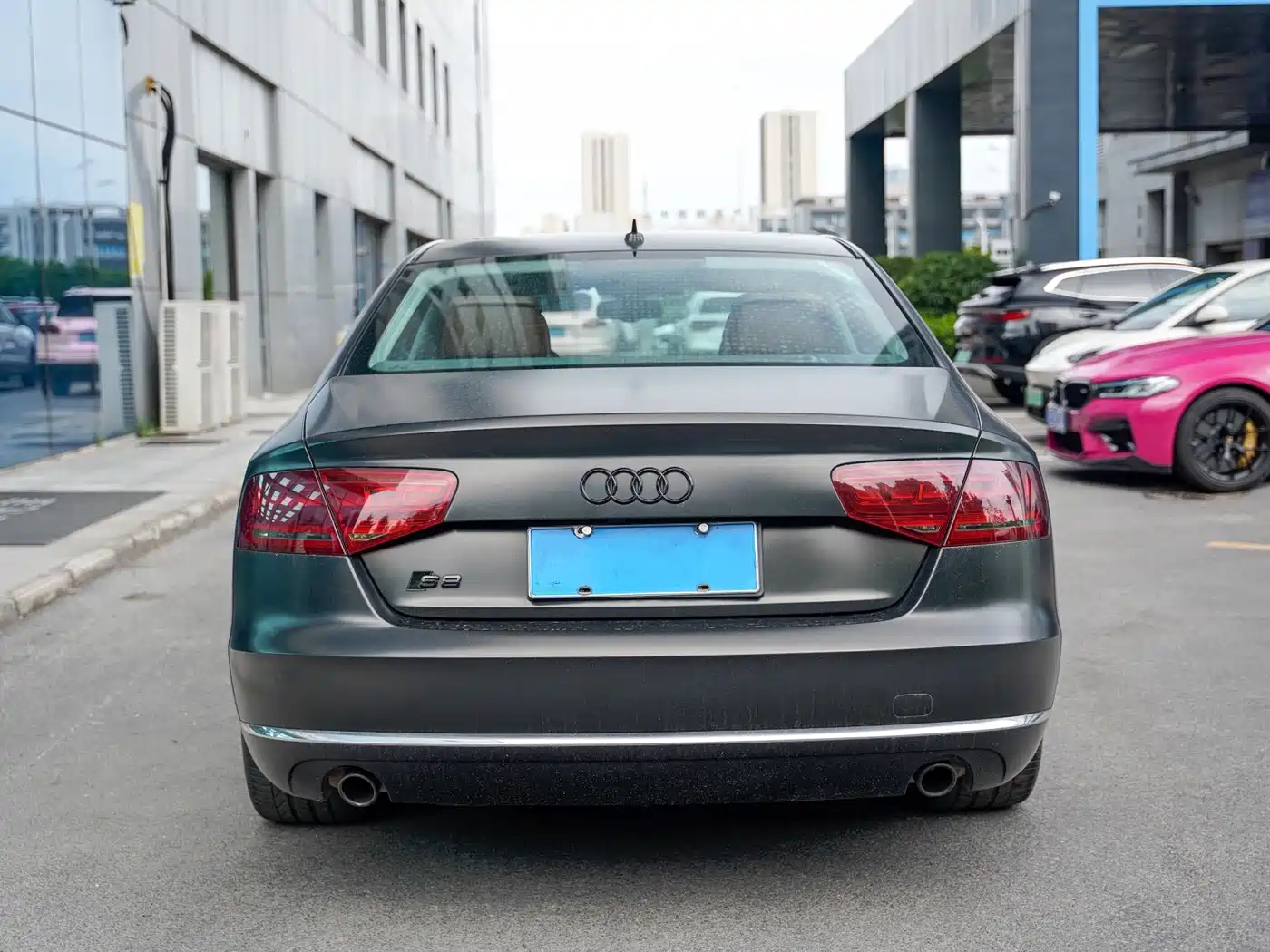 Audi A8 2011 A8L 3.0 TFSI quattro Premium (245kW) фото 4