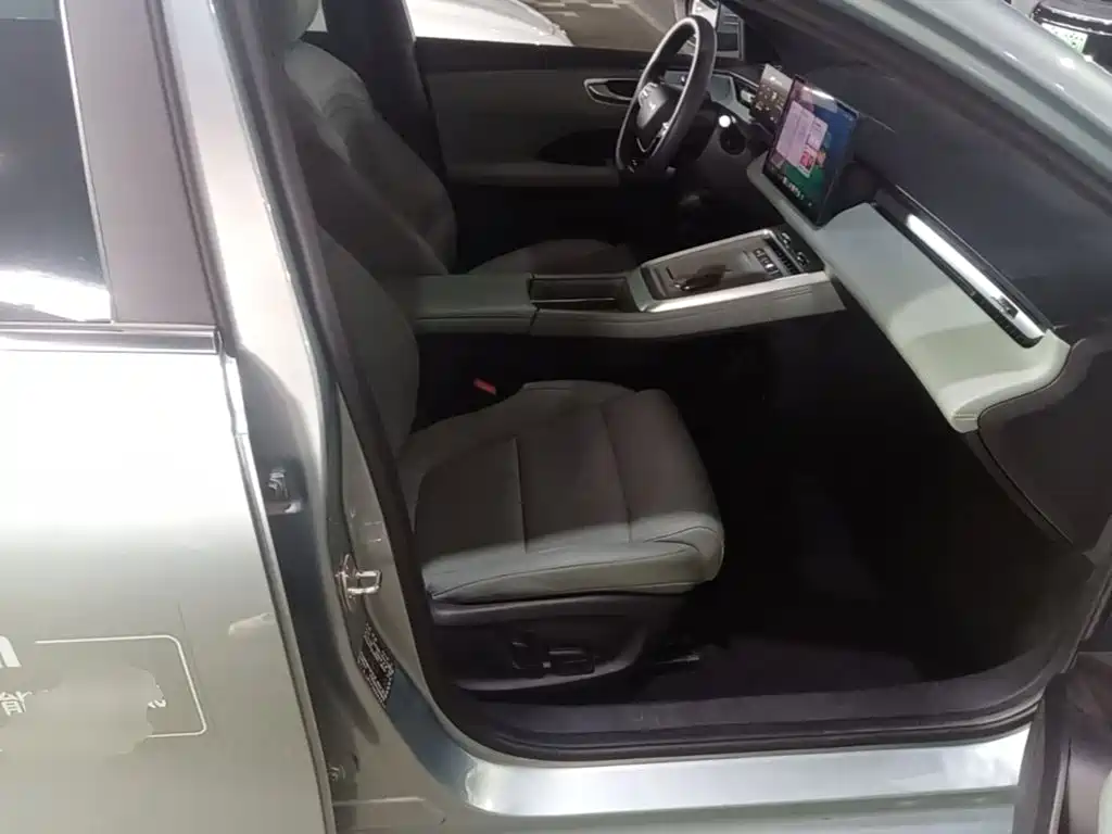 Roewe D6 2025 2025 520km Smart Edition