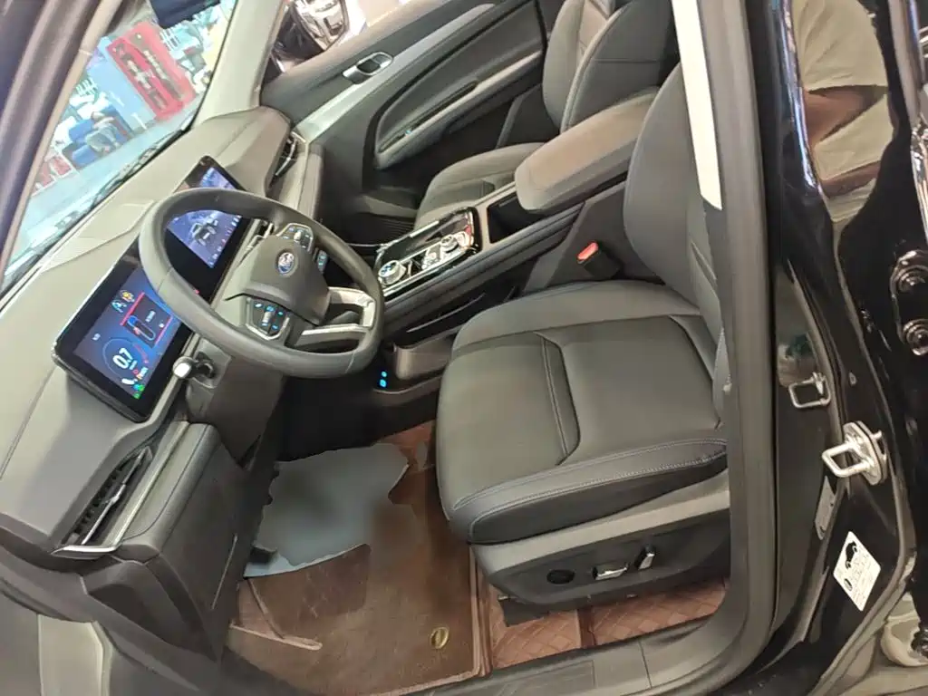 Ford Lingrui 2026 2025 EcoBoost 170 Comfort Leader