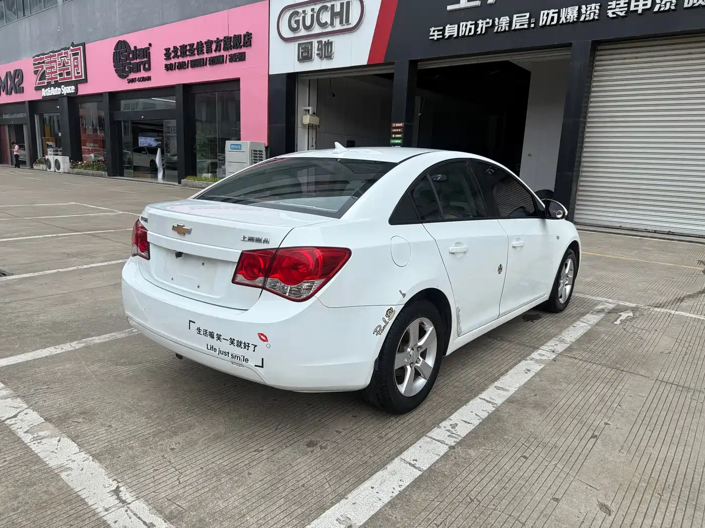 Chevrolet Cruze 2013 Model 1.6L SE AT фото 5