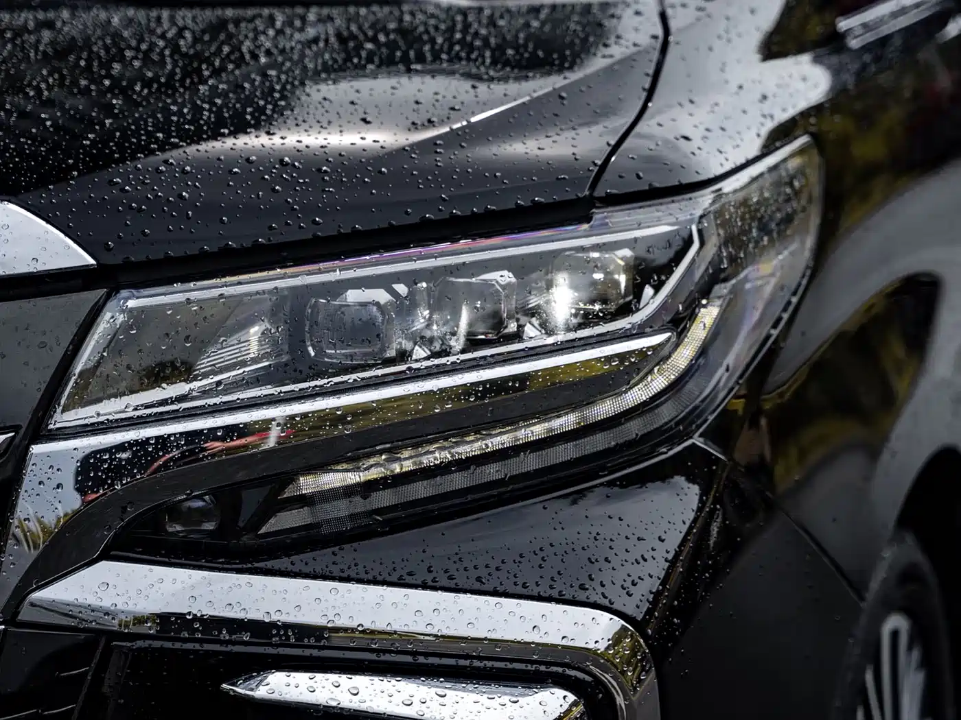 Toyota Alphard 2015 3.5L Luxury Edition фото 3