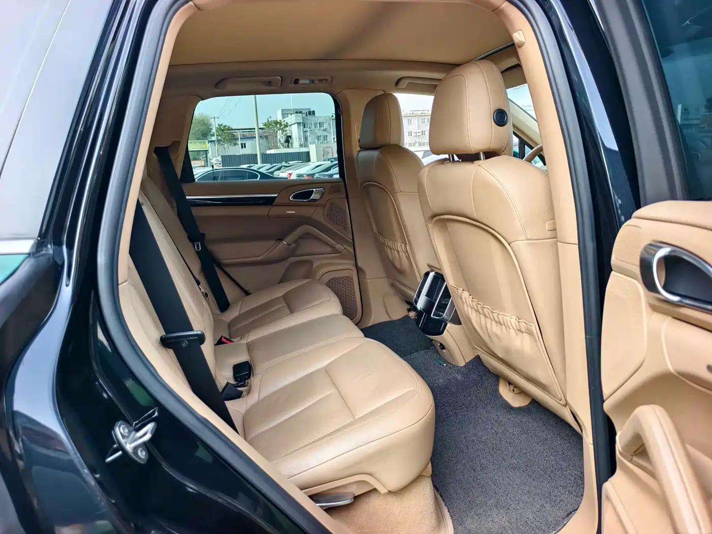 Porsche Cayenne 2011 Cayenne 3.0T фото 17