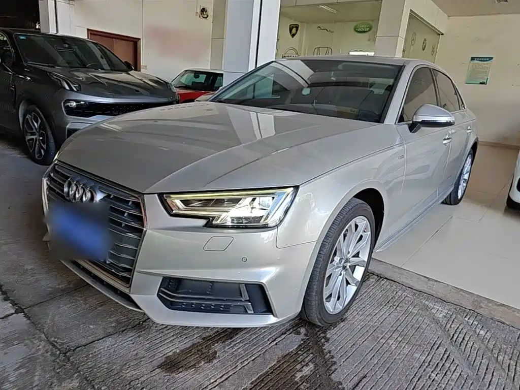 Audi A4L 2018 30th Anniversary 40 TFSI Fashion фото 2