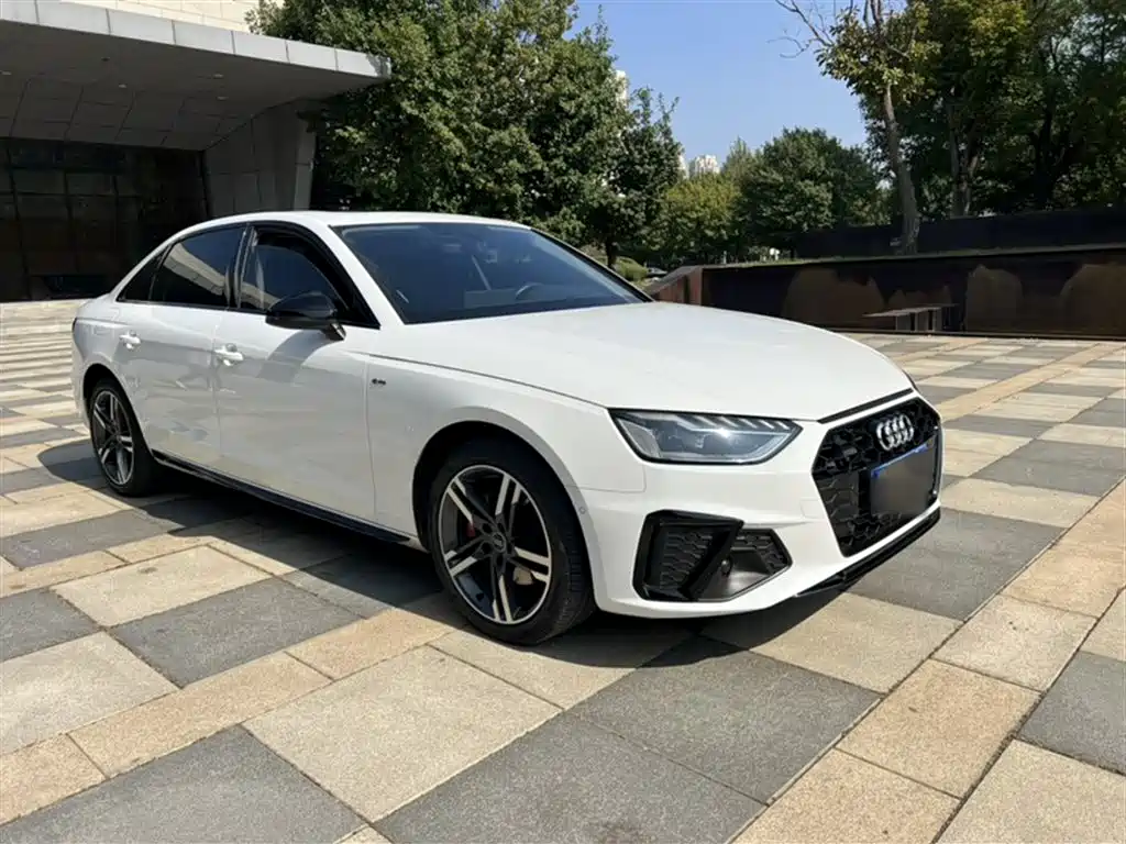 Audi A4L 2022 40 TFSI Luxury Dynamic фото 6