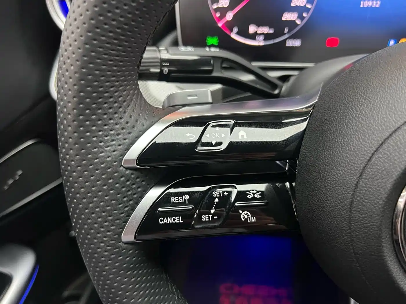 Mercedes-Benz C-Class 2025 C 260 L Sport Edition фото 19