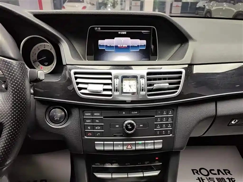 Mercedes-Benz E-Class 2015 Facelift E 200 L Sport фото 19