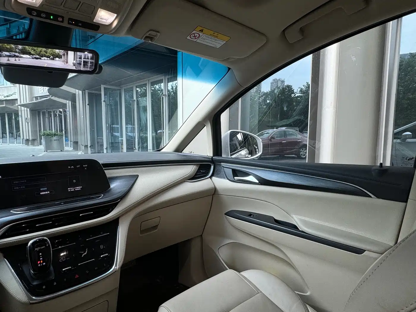 Buick GL8 2022 ES Landmark 653T Smart Luxury фото 15