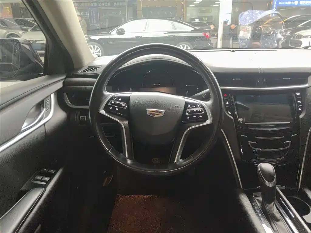 Cadillac XTS 2018 28T Technology фото 11
