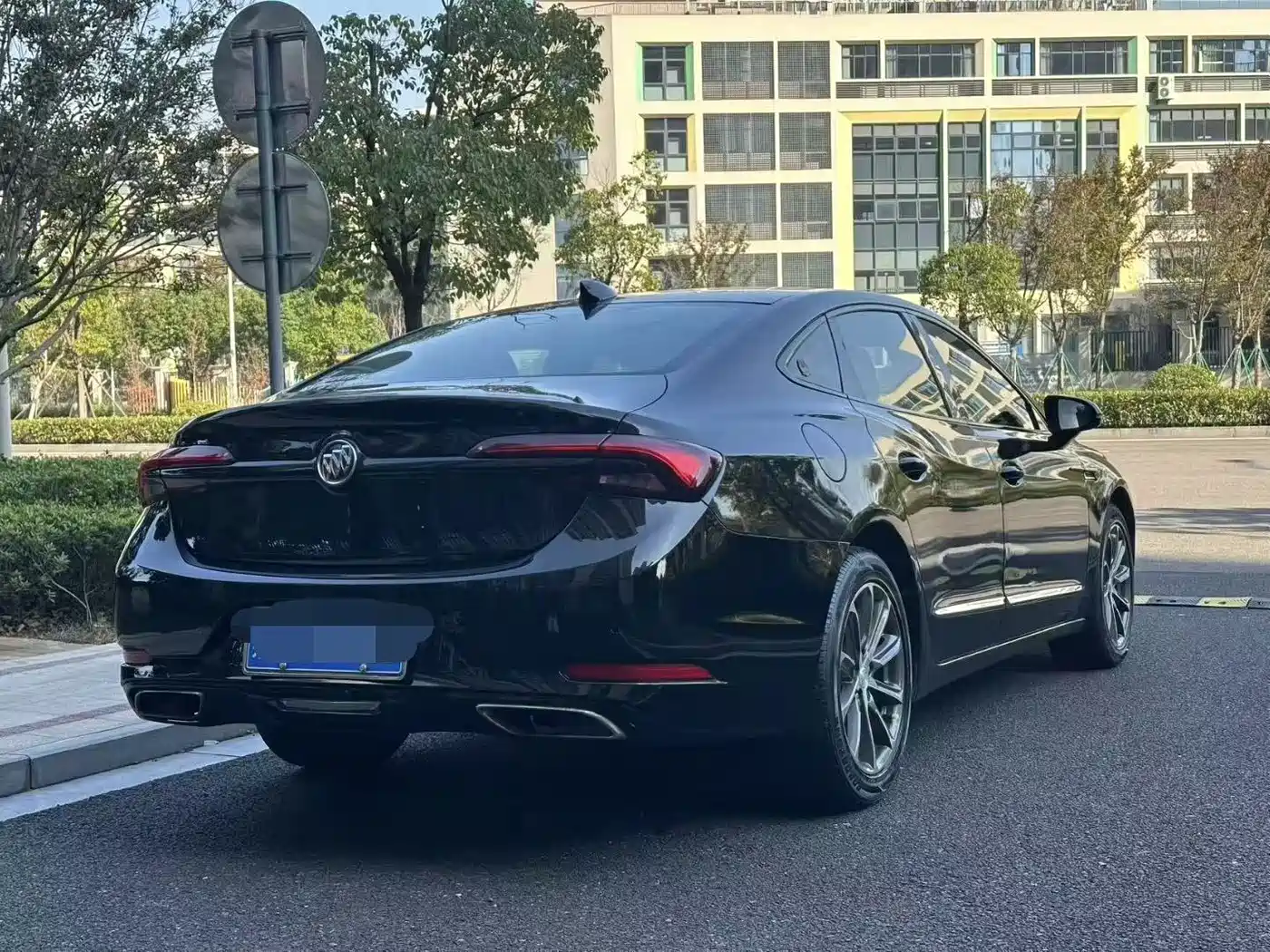 Buick LaCrosse 2019 28T Luxury Edition фото 6