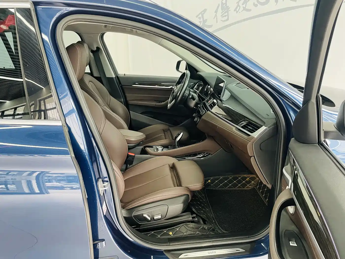 BMW X1 2021 xDrive25Li Exclusive фото 12