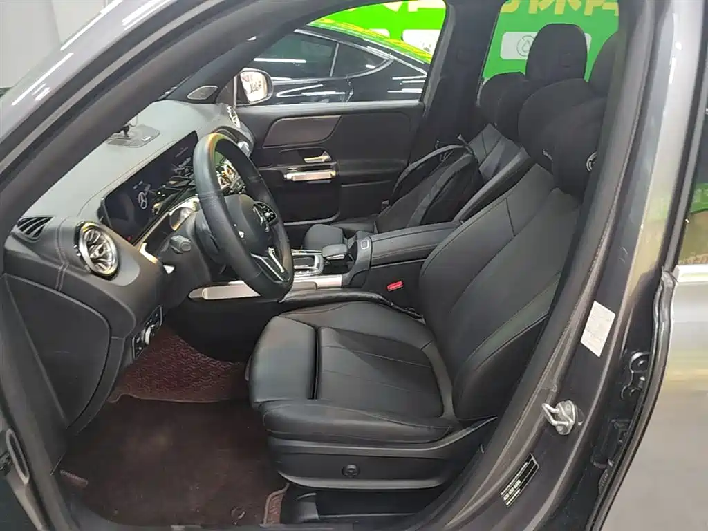 Mercedes-Benz GLB 2020 Facelift GLB 200 Dynamic фото 15