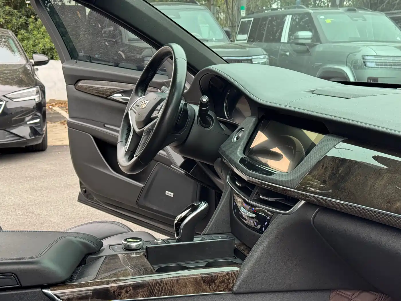 Cadillac CT6 2021 28T Luxury фото 18
