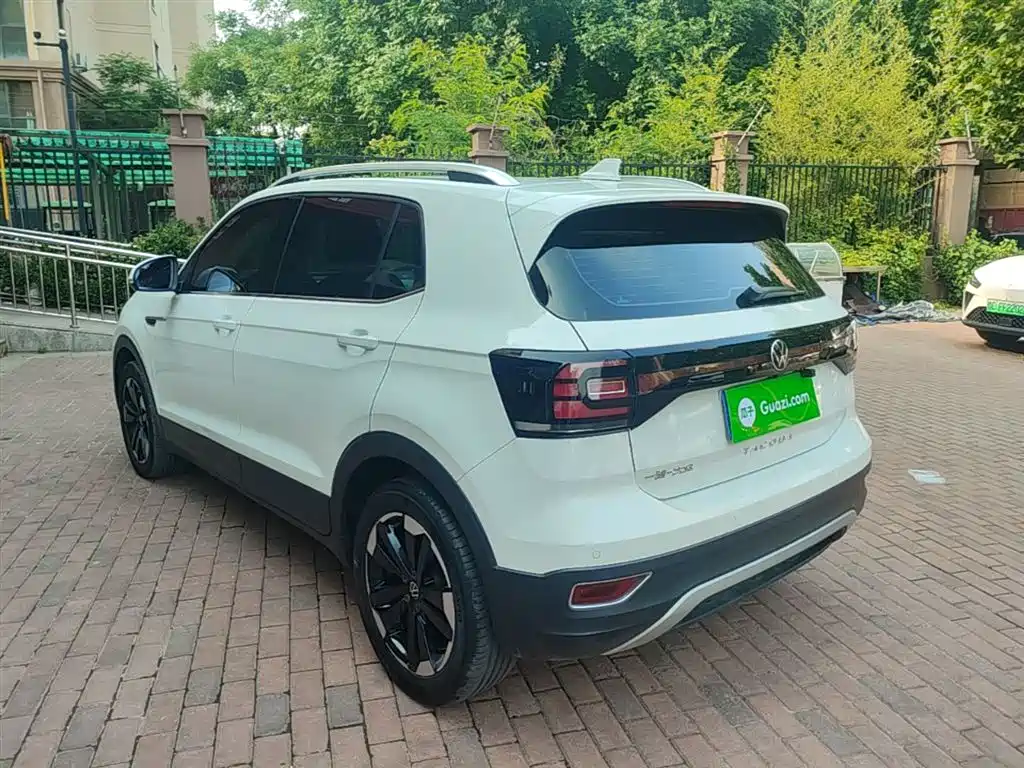 Volkswagen Tanying 2021 1.5L Automatic Smart Connect Edition фото 5