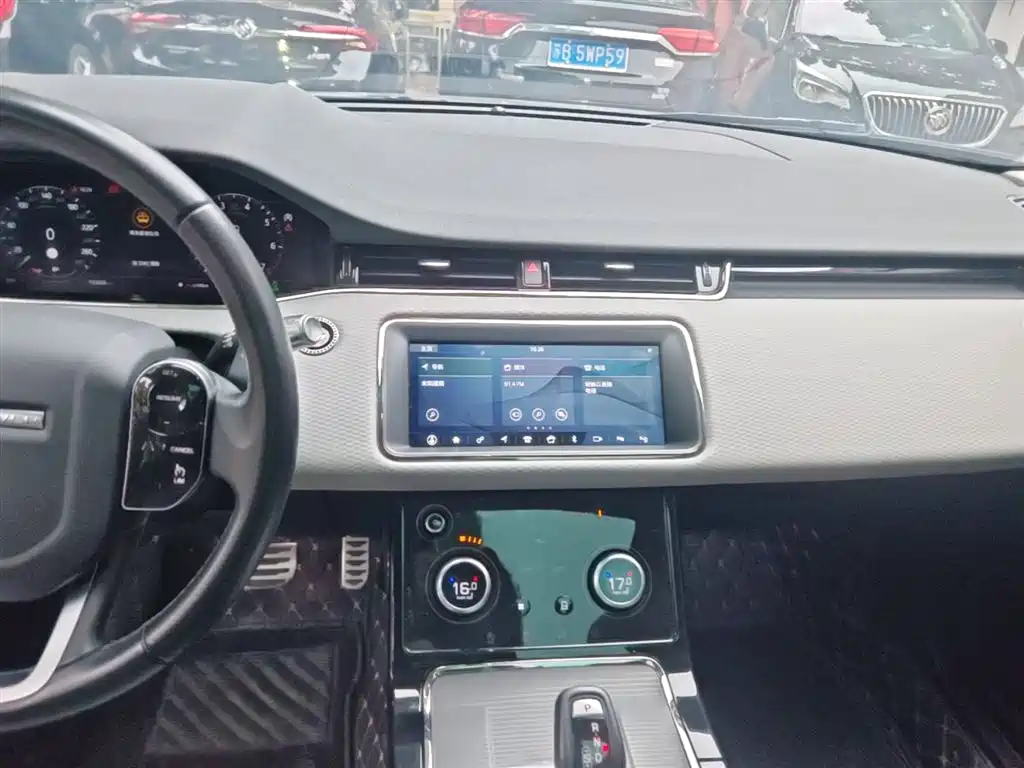 Land Rover Range Rover Evoque 2020 249PS Youth Edition фото 13