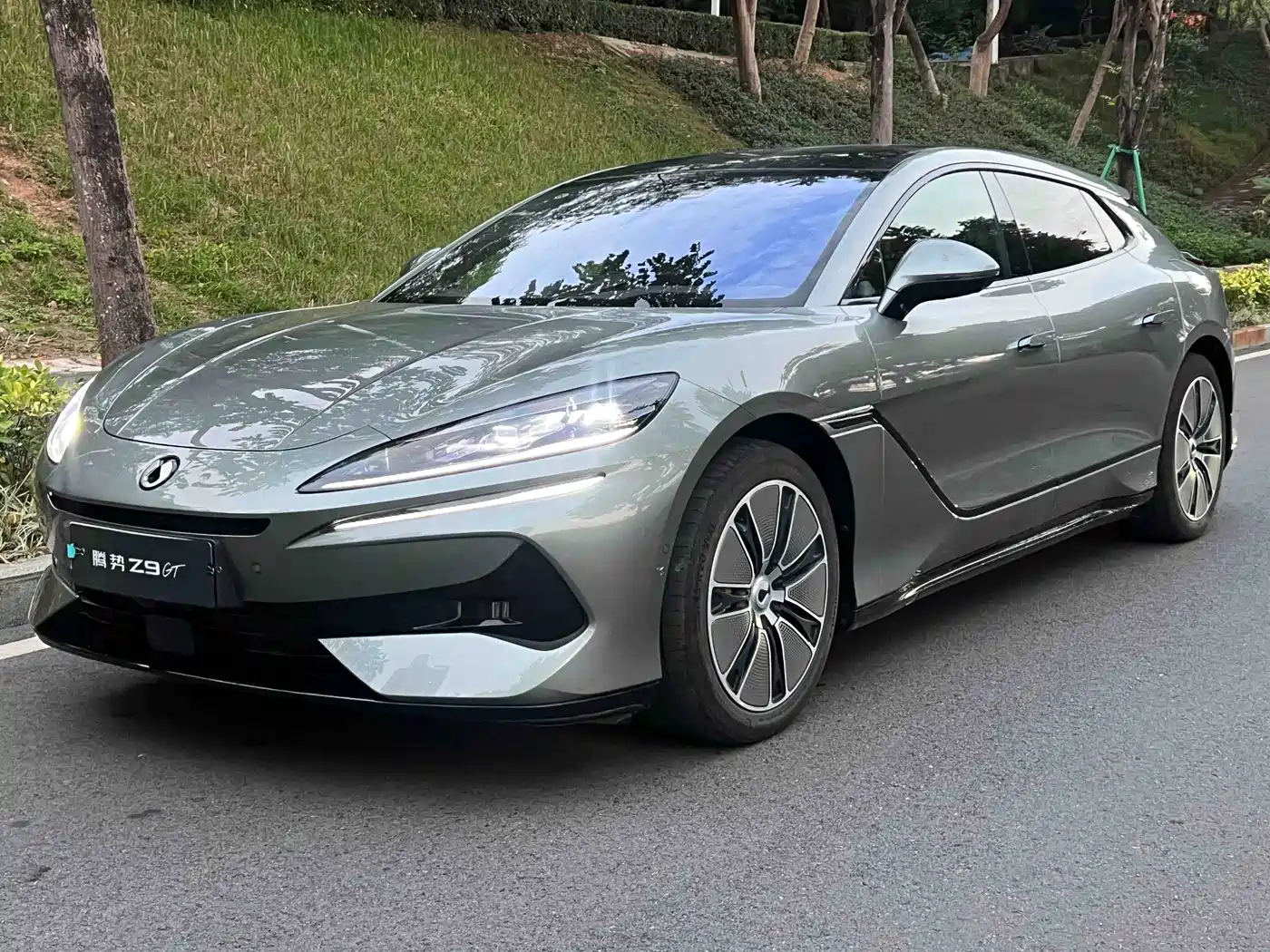 Denza Z9GT 2024 Model 1100 AWD Max Edition