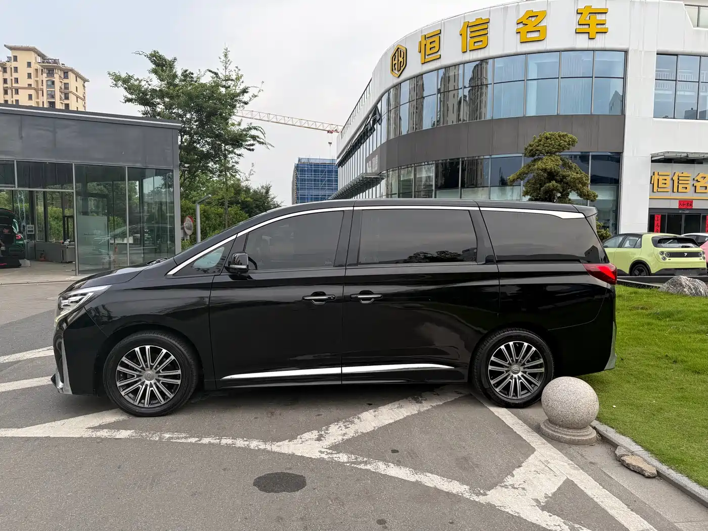 GAC Trumpchi Trumpchi M8 2021 Leading Show Series 390T Prestige Edition фото 3