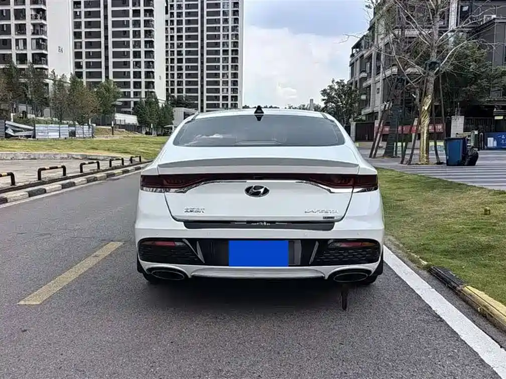 Hyundai Fista 2019 280TGDi Smart Speed Edition China VI фото 8