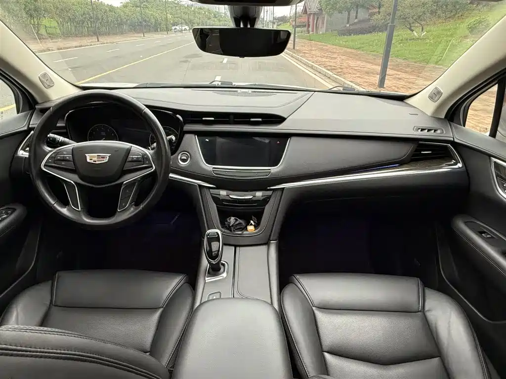 Cadillac XT5 2018 25T Luxury фото 8