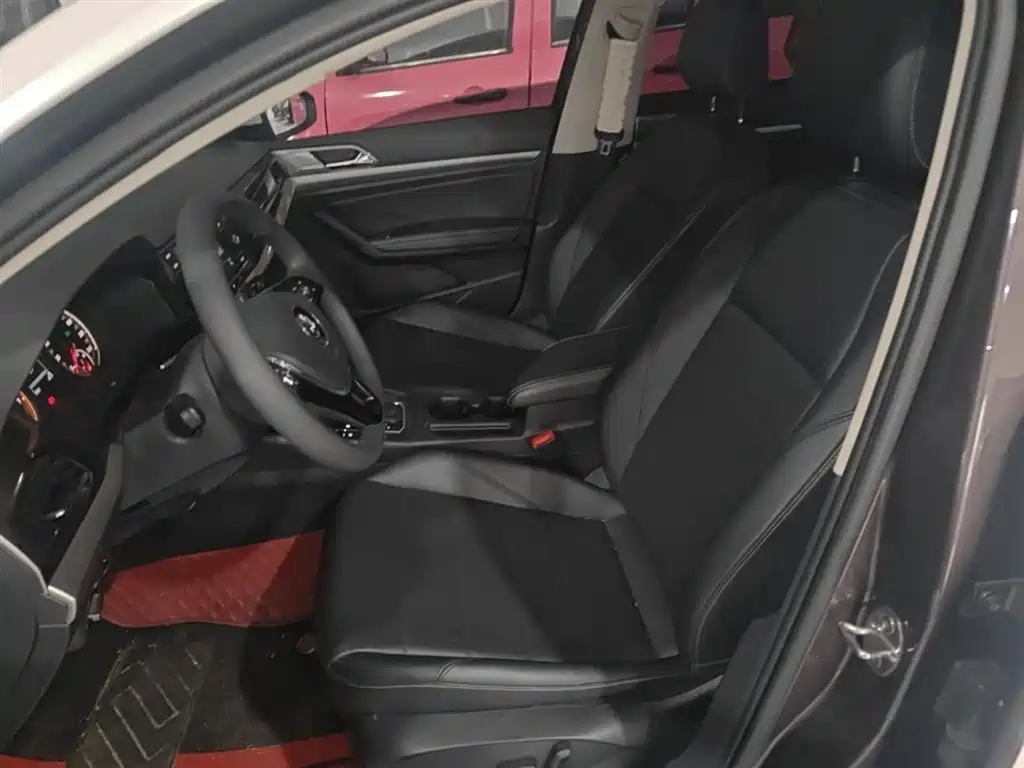 Volkswagen Lavida 2018 1.5L Automatic Comfort Version China V фото 15