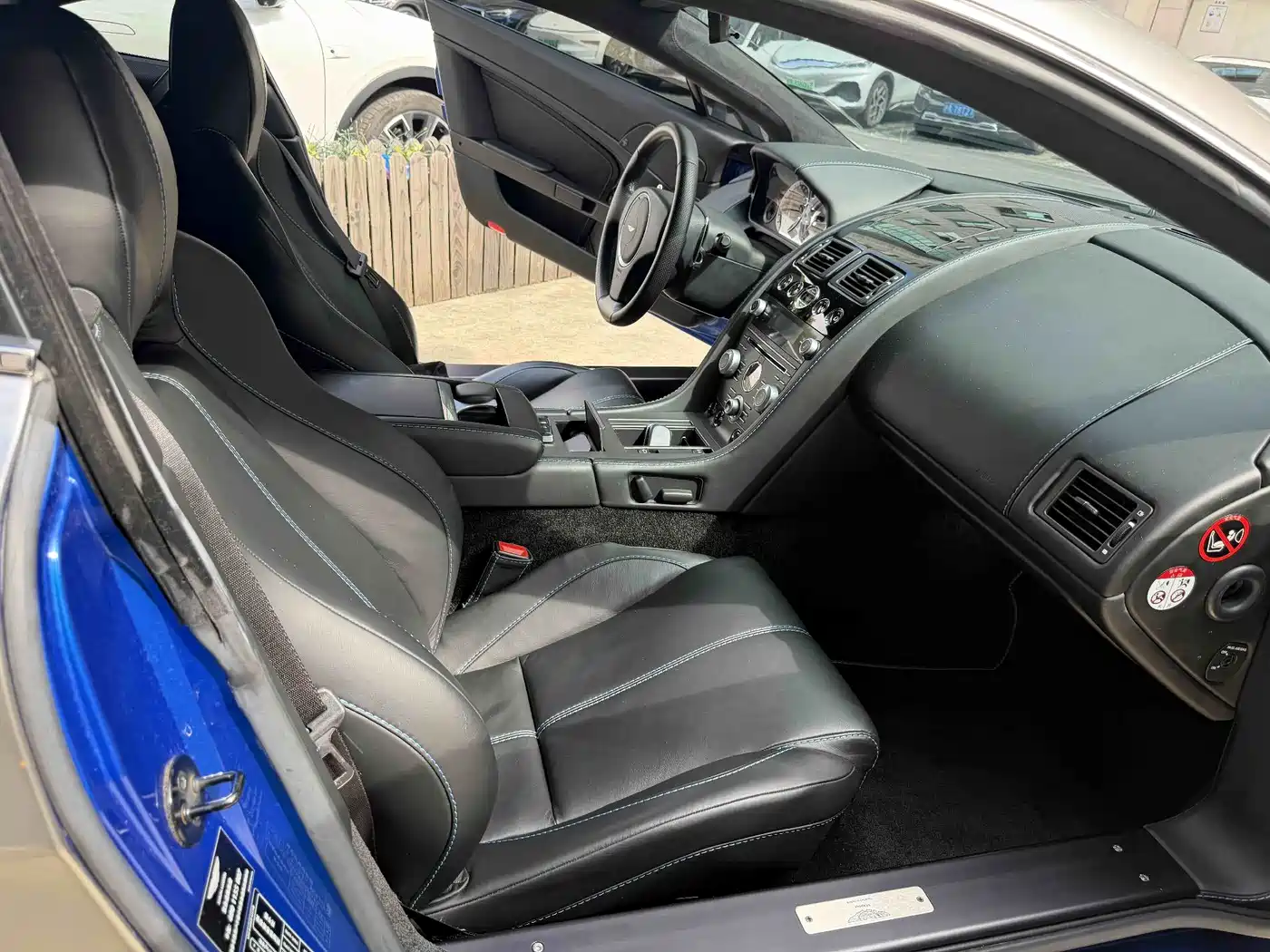 Aston Martin Vantage 2021 2015 4.7L Coupe