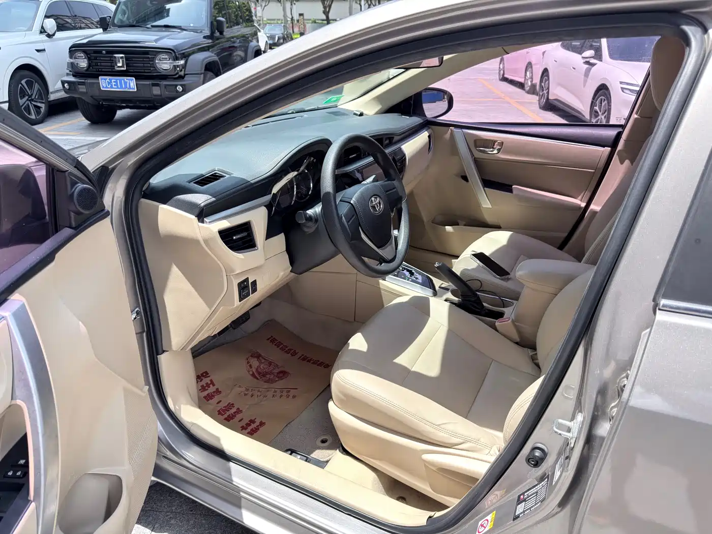 Toyota Corolla 2017 1.6L CVT GL фото 4