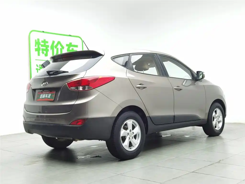 Hyundai Beijing Hyundai ix35 2012 2.0L Automatic 2WD GL фото 2
