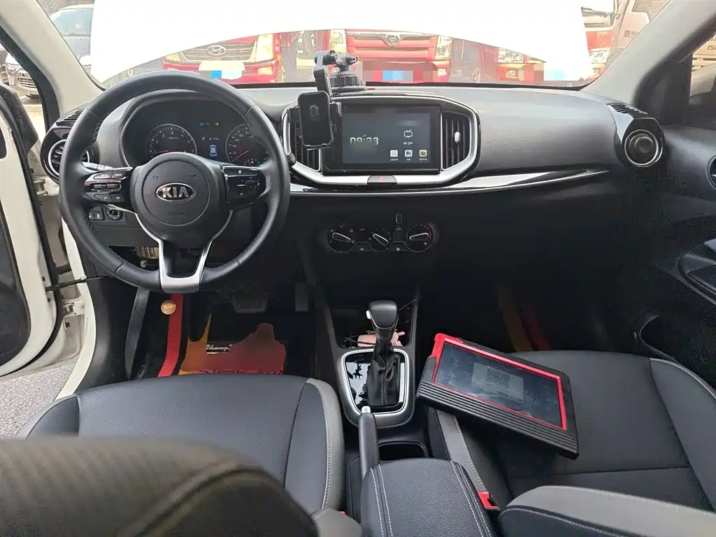 Kia KX1 2021 1.4L CVT Fun Edition фото 10