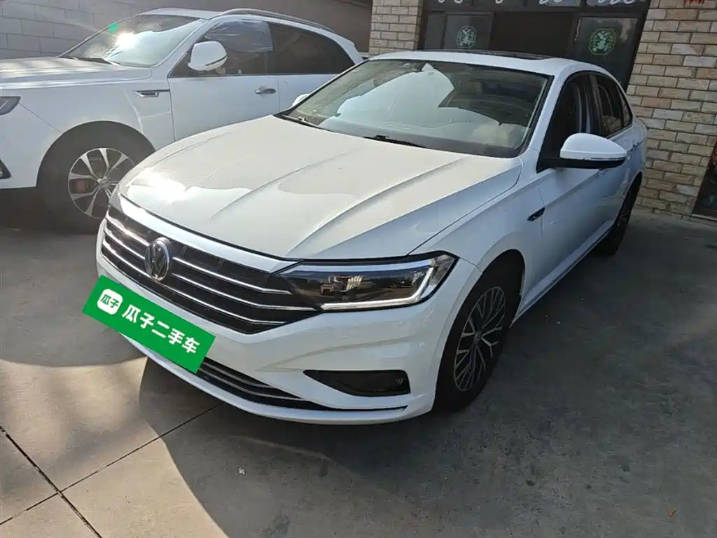 Volkswagen Sagitar 2019 200TSI DSG Comfort Edition China VI фото 3
