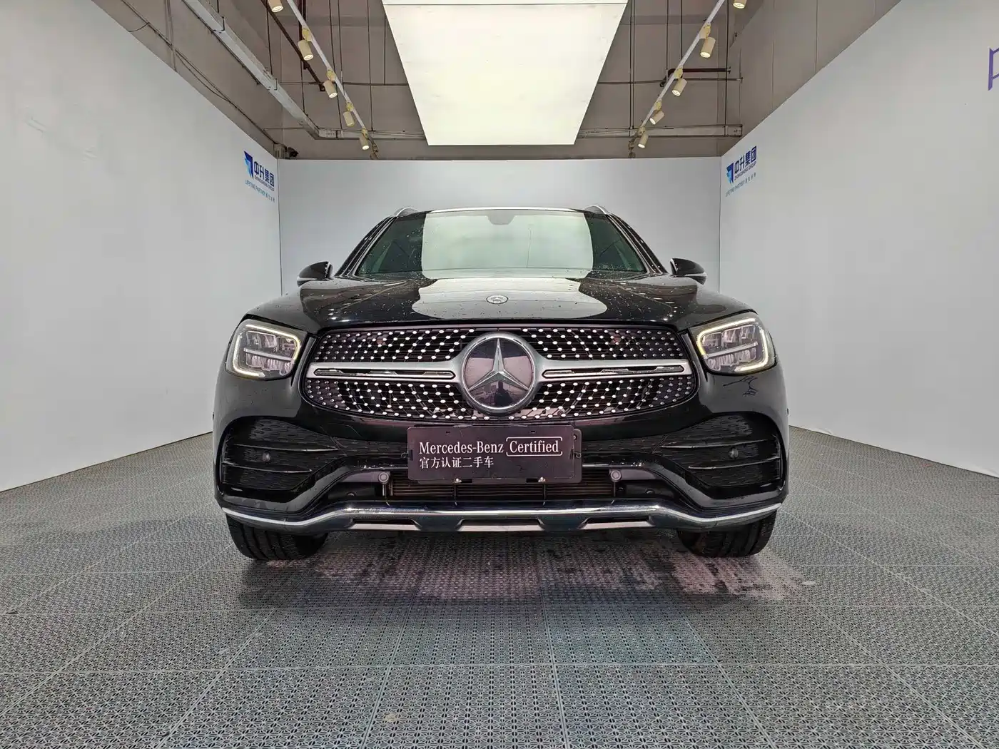 Mercedes-Benz GLC 2020 Facelift GLC 260 L 4MATIC Luxury фото 2