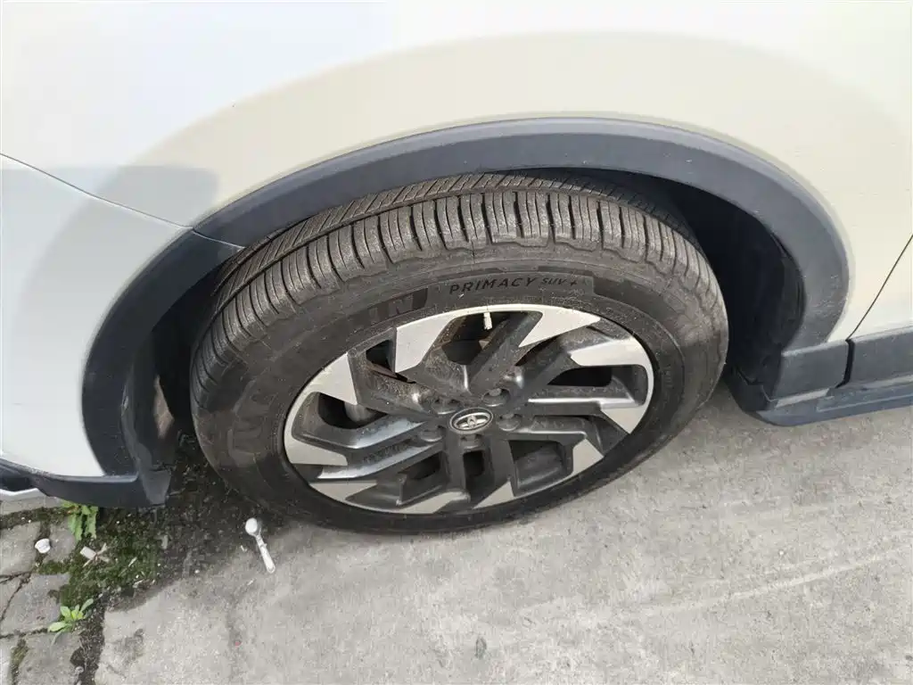 Toyota RAV4 Rongfang 2018 2.5L Automatic 4WD Elite i Edition фото 23