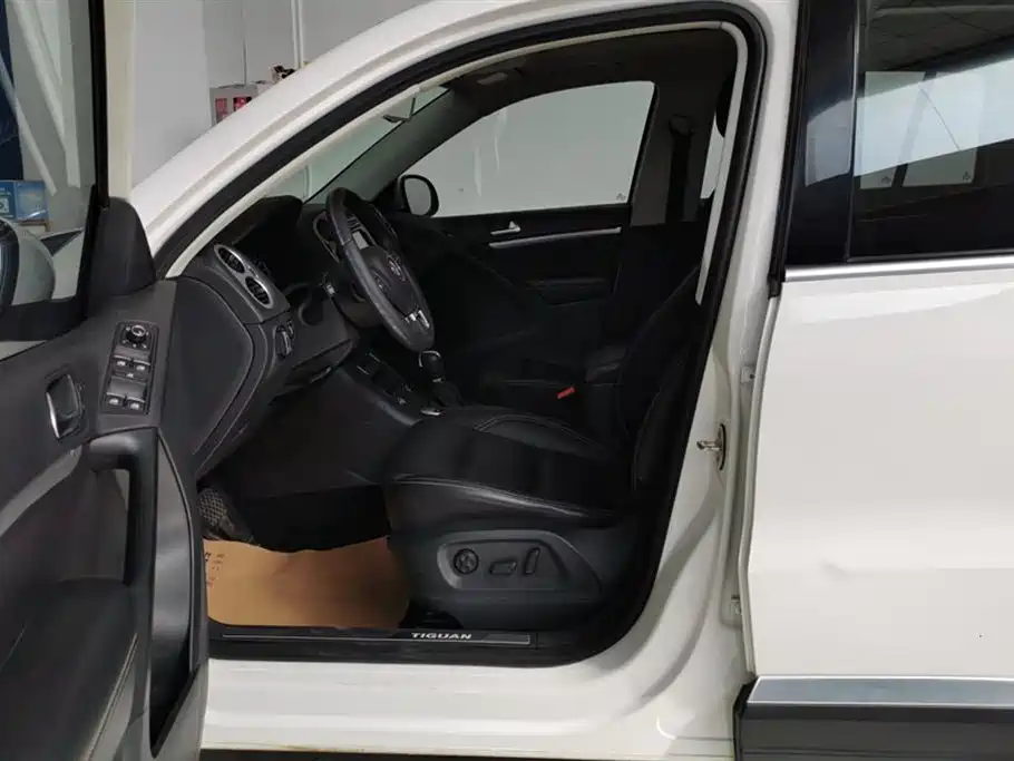 Volkswagen Tiguan 2016 Model 300TSI Automatic 2WD Luxury Edition фото 9