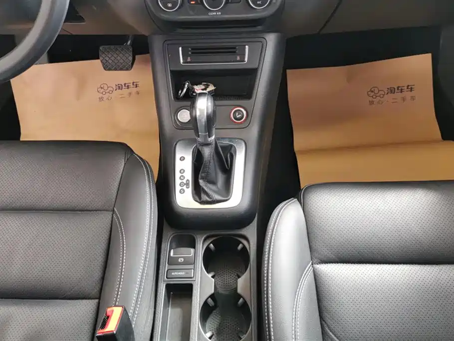 Volkswagen Tiguan 2016 Model 300TSI Automatic 2WD Luxury Edition фото 16