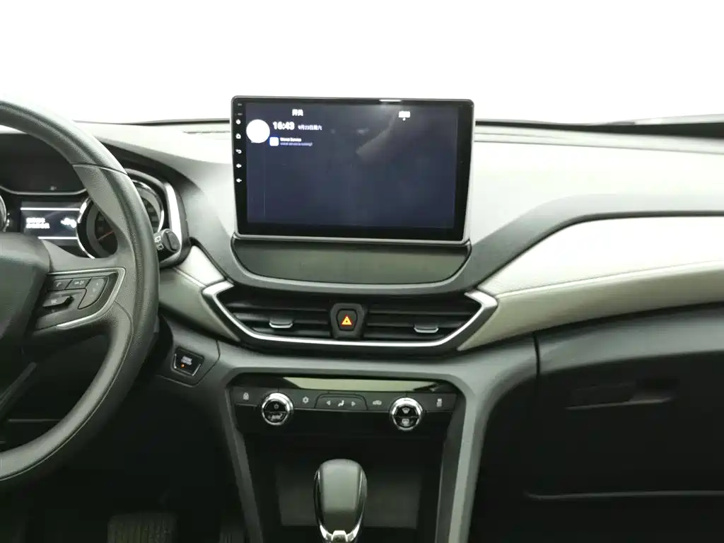 Chevrolet Volando 2018 530T Auto Sport Edition (5+2 seater) China V фото 12