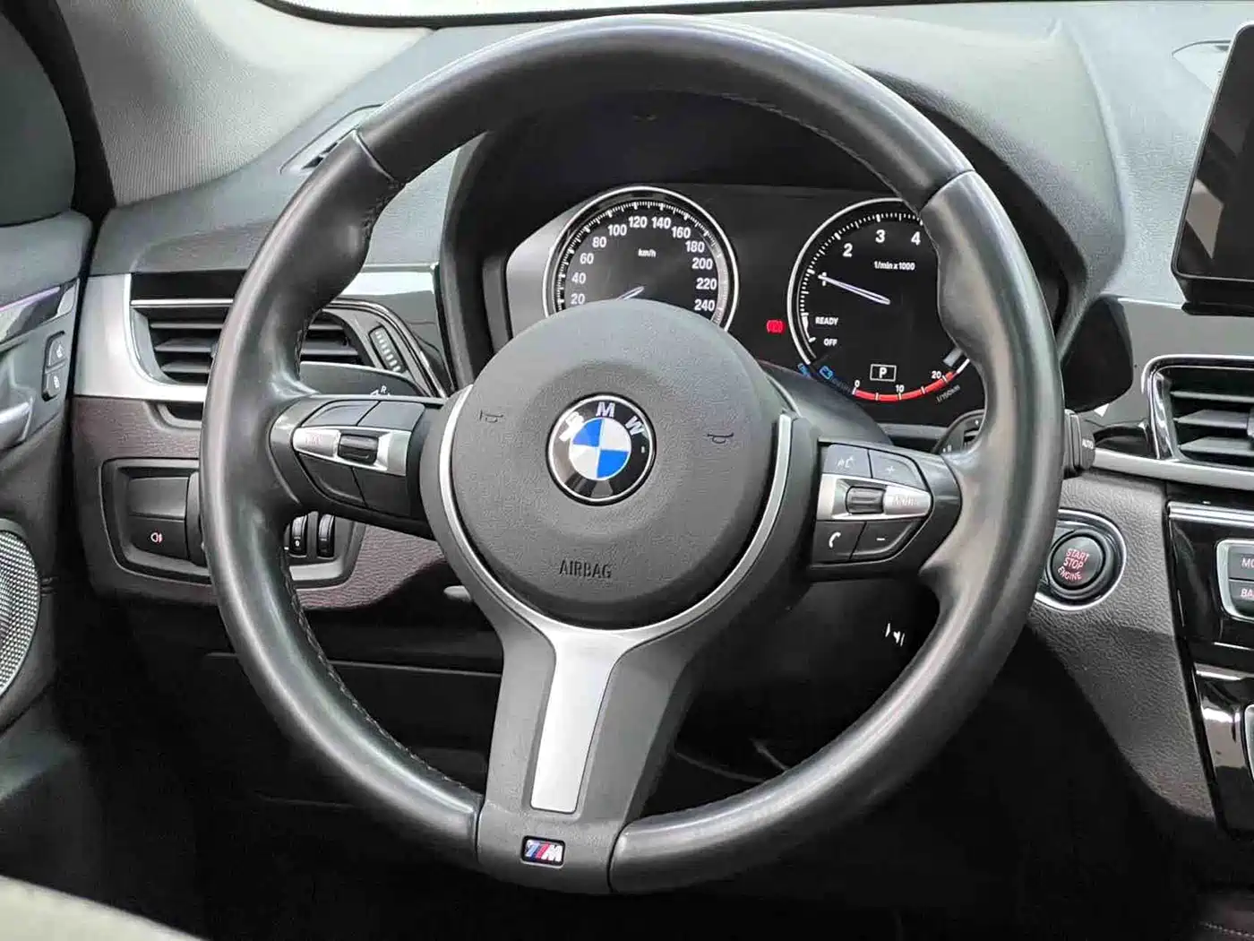 BMW X1 2022 sDrive20Li Premium фото 19