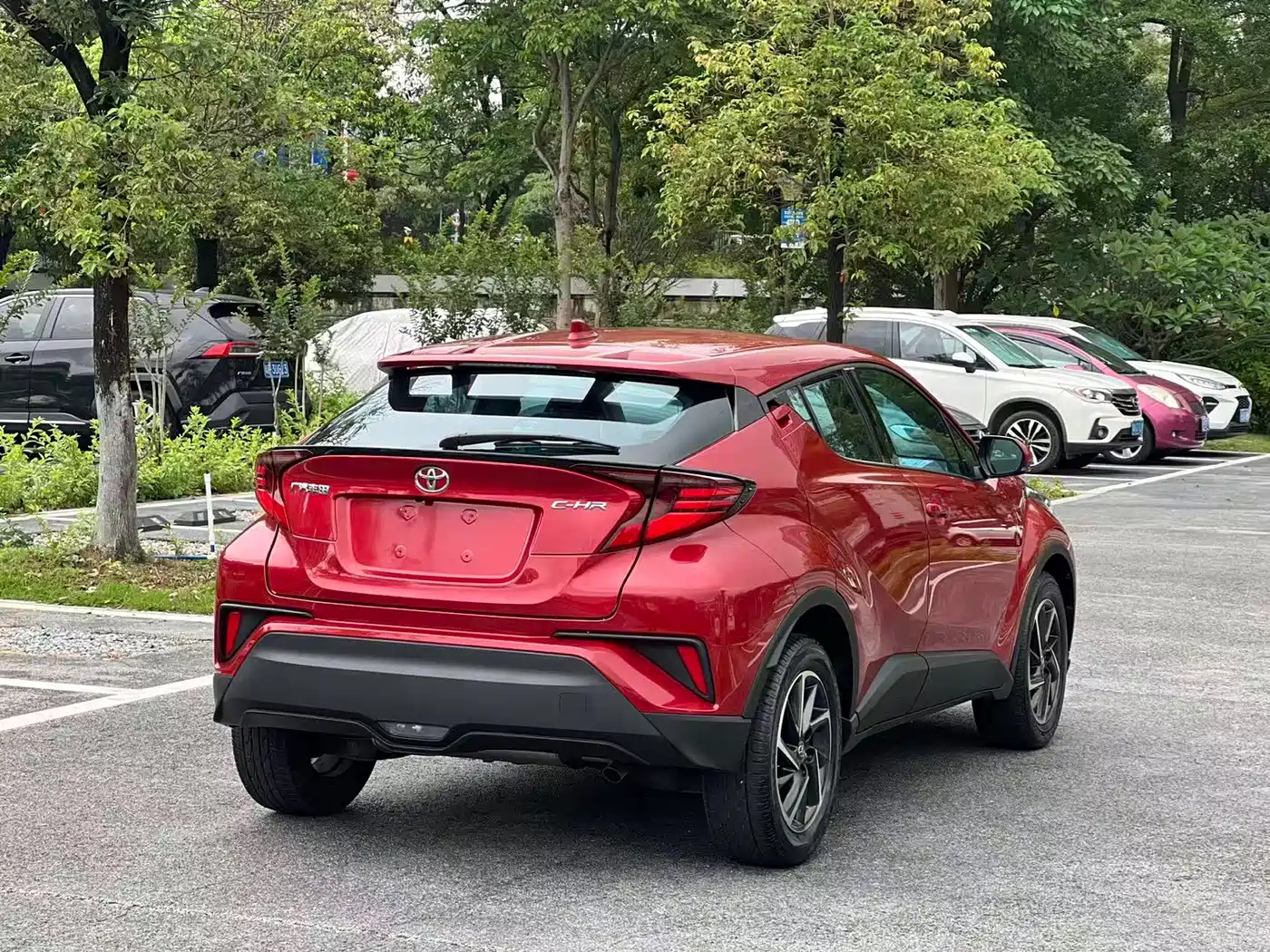 Toyota C-HR 2022 2.0L Leading Edition фото 6