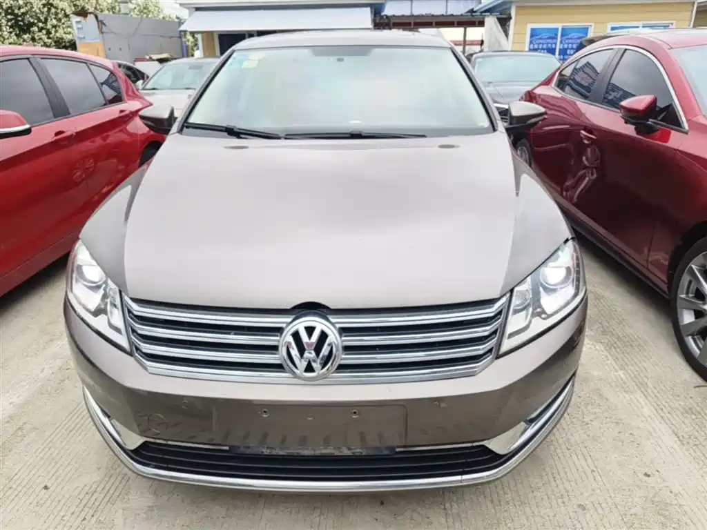 Volkswagen Magotan 2015 Facelift 1.8TSI Luxury фото 3