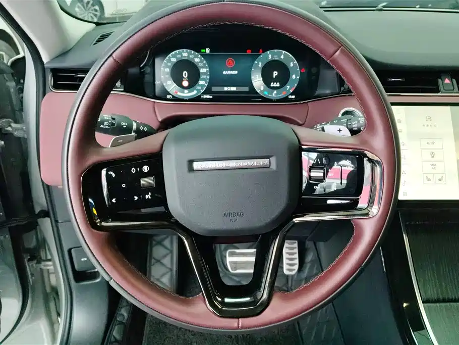 Land Rover Range Rover Evoque 2024 Range Rover Evoque L 249PS Light Master Edition фото 15