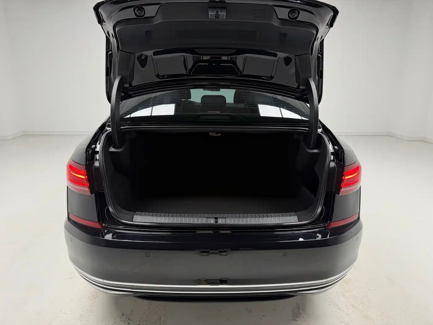 VOLKSWAGEN PASSAT NEW ENERGY