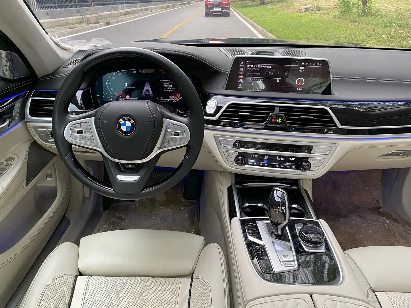 BMW 7 Series 2022 740Li xDrive Executive Luxury Package фото 23