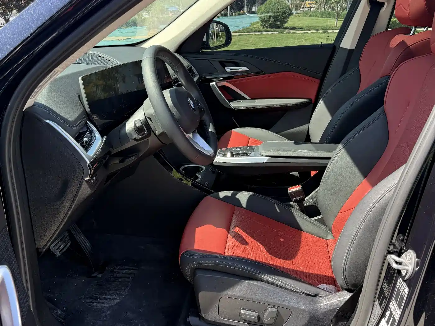 BMW X1 2023 sDrive20Li X Design Package фото 25