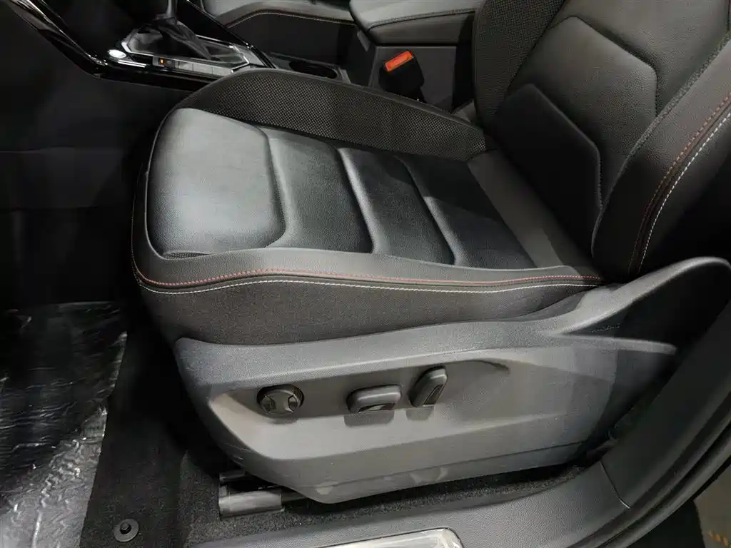 Volkswagen Tayron 2020 330TSI 2WD Luxury Smart Edition фото 20