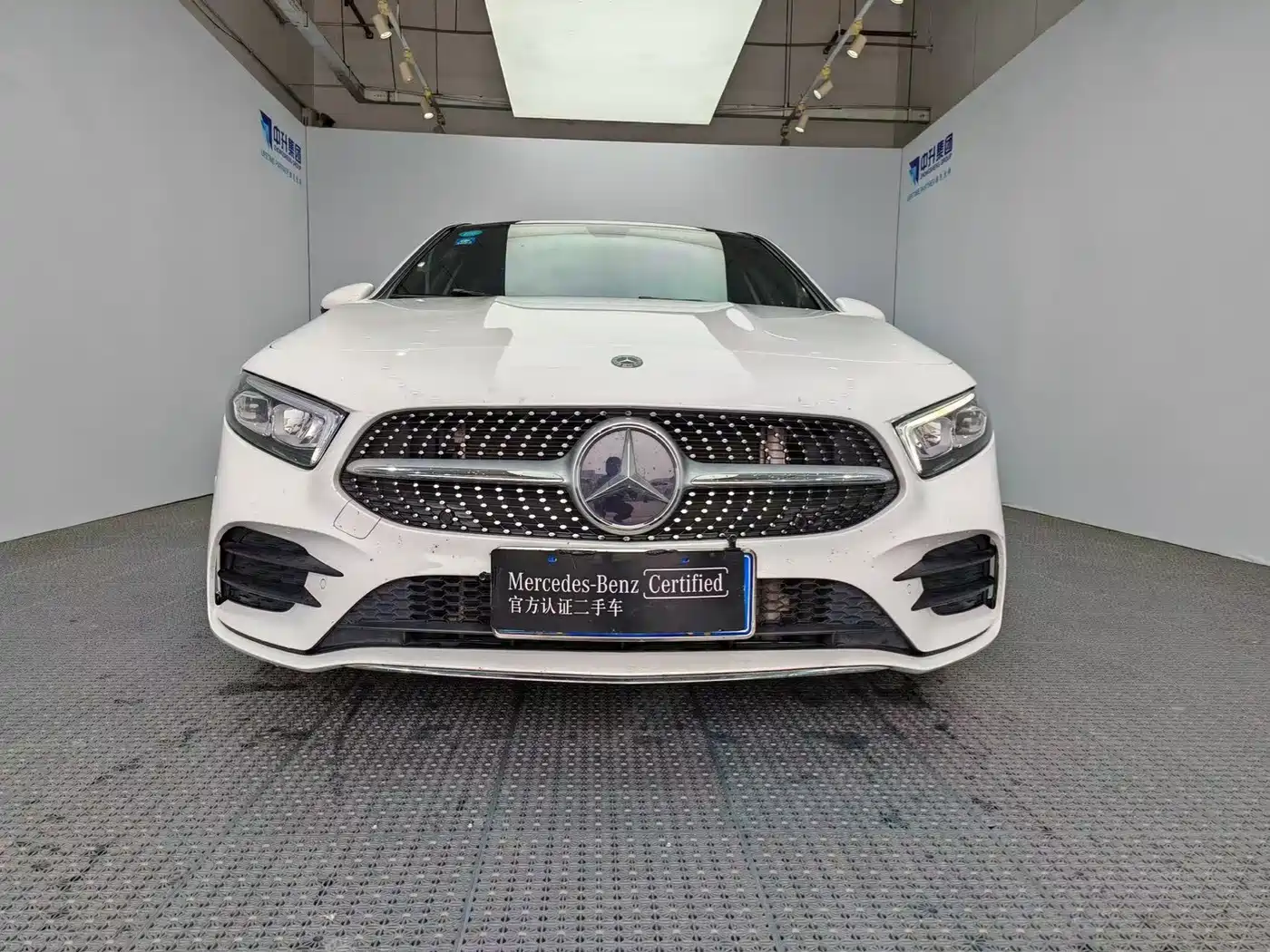 Mercedes-Benz A-Class 2020 Facelift A 200 L Sport Sedan Fashion фото 2