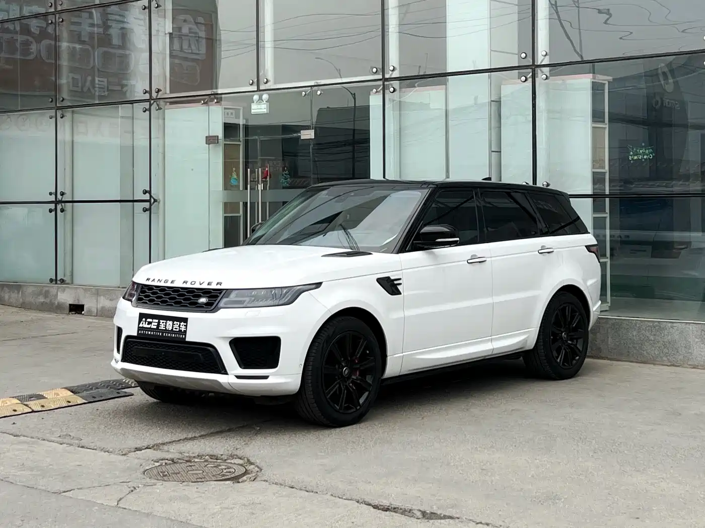Land Rover Range Rover Sport 2021 3.0 L6 HST