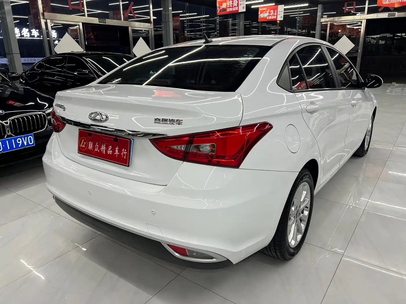CHERY ARRIZO 5