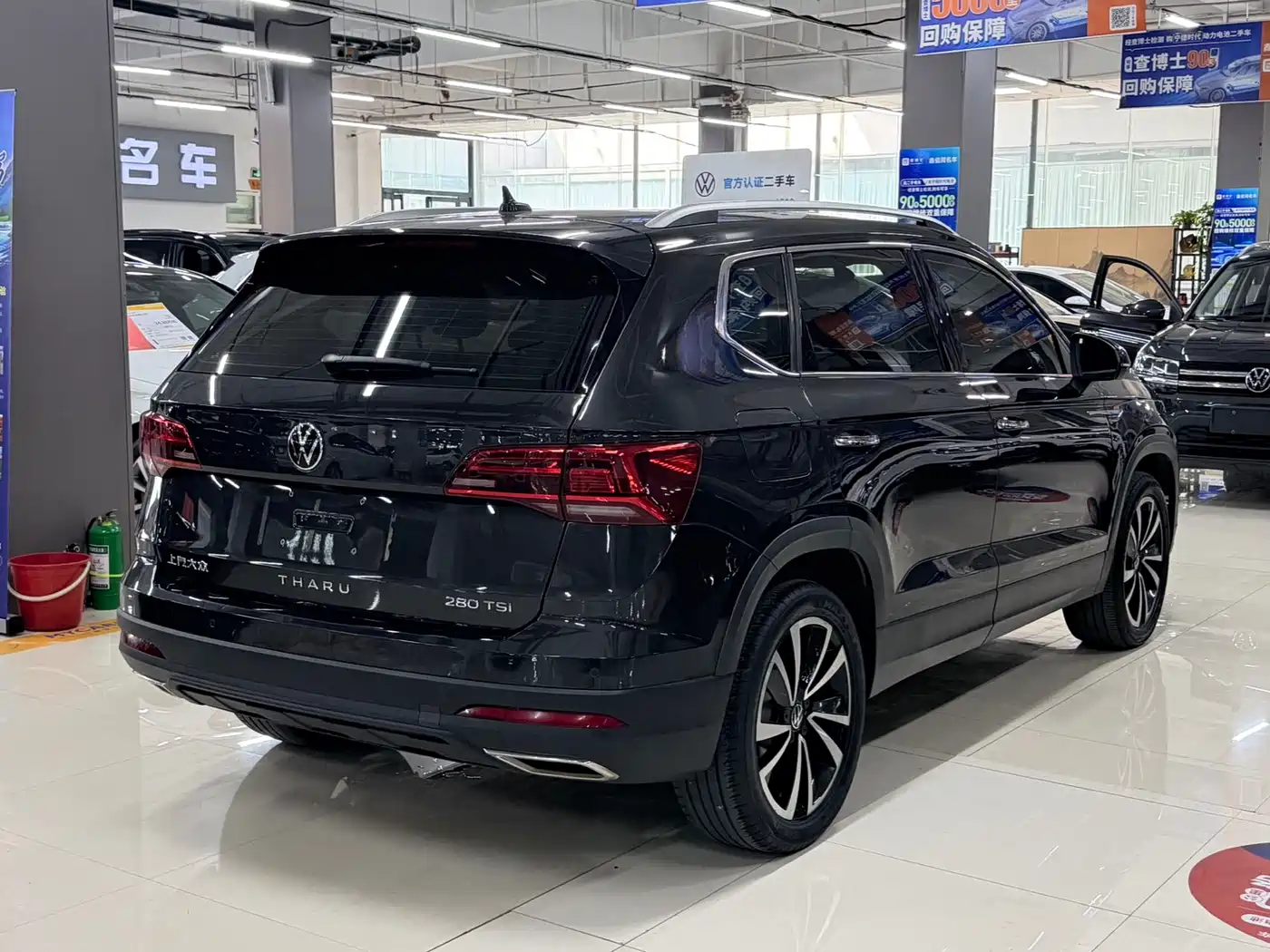 Volkswagen Tharu 2022 280TSI FWD Luxury Edition фото 4