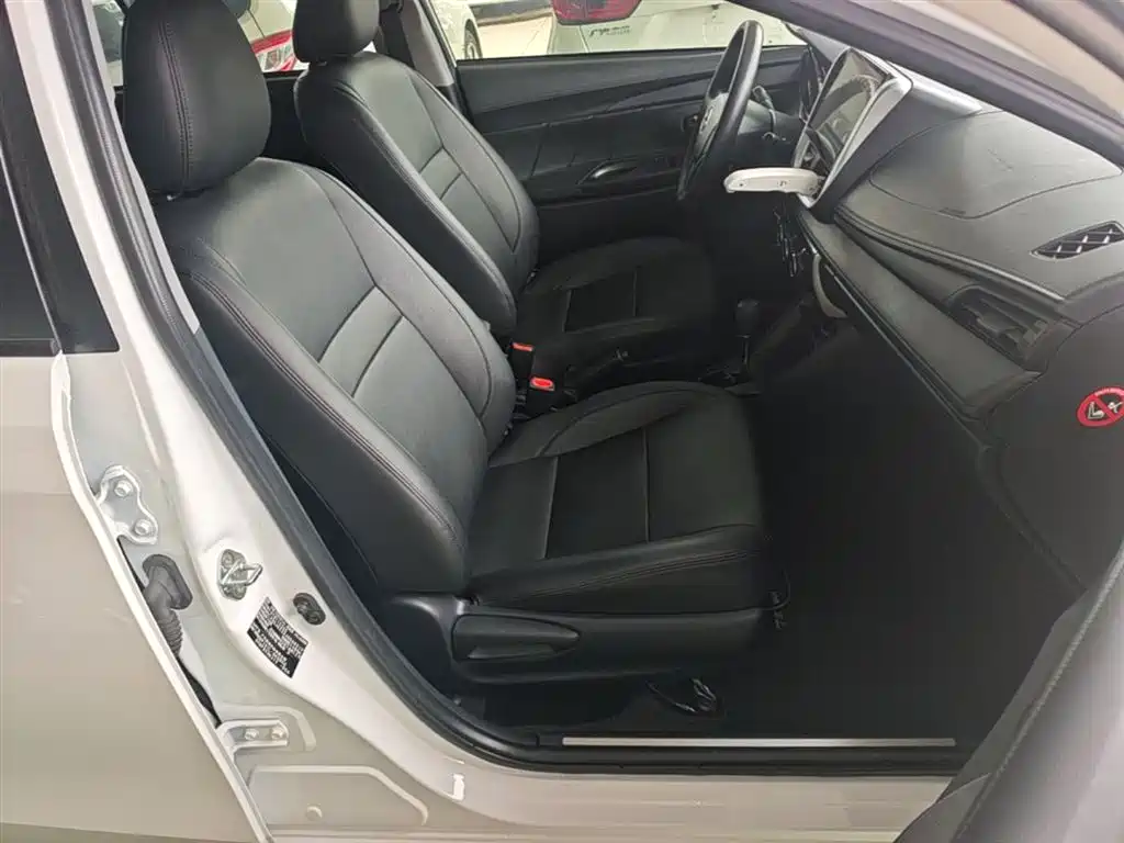 Toyota YARiS L Zhi Xuan 2016 Facelift 1.5E CVT Charming Edition фото 25