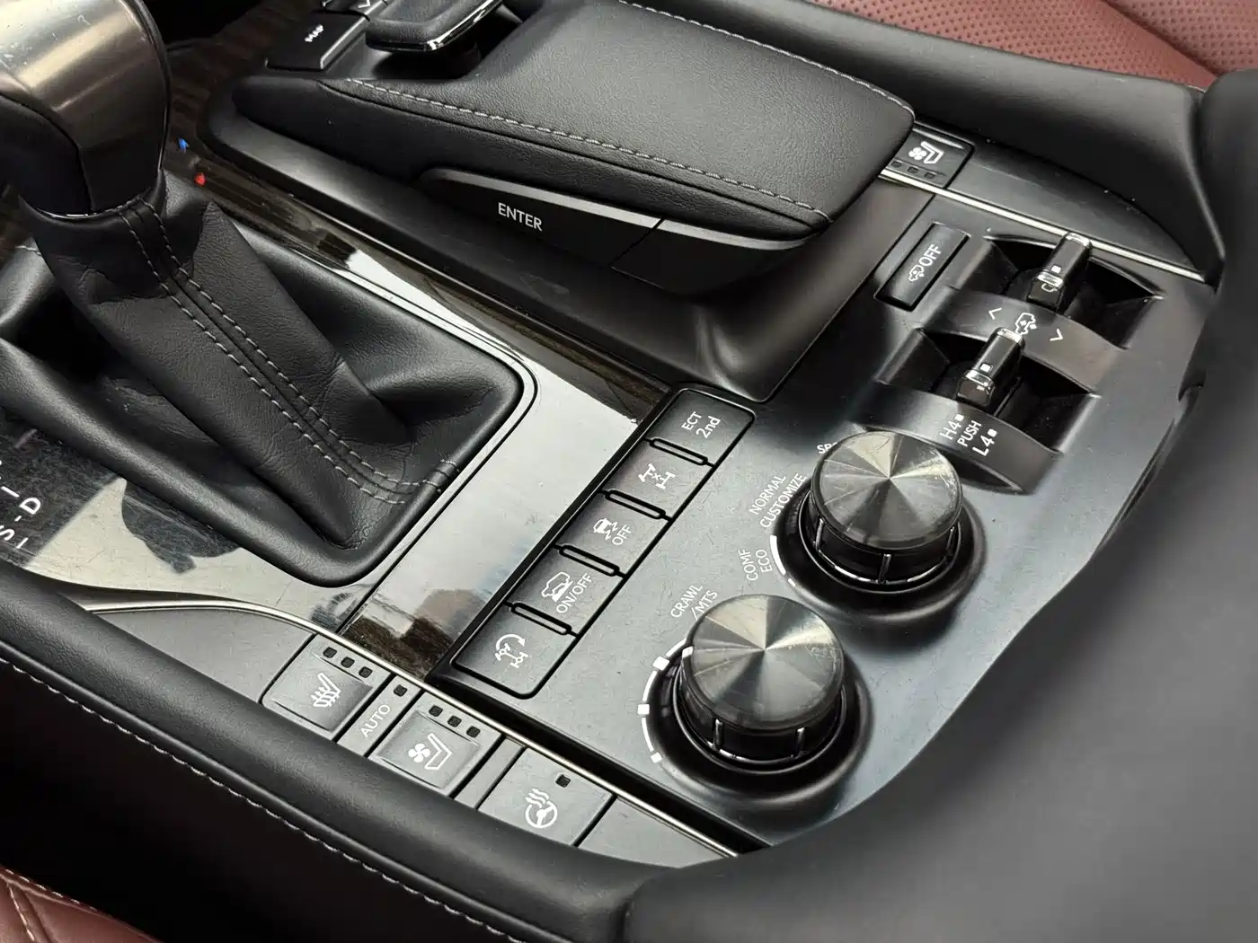 Lexus LX 2019 570 Dynamic Luxury Edition фото 13